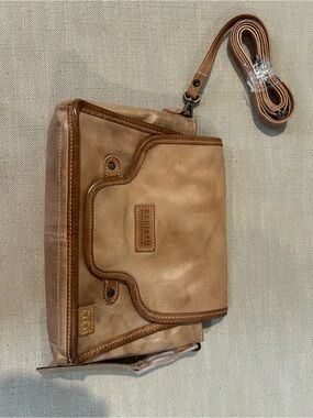 BED|STU Ceremonious Tan Leather Bag with Contrast Trim